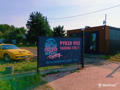 PYRZO VICE PARKING