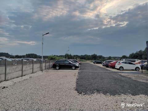 Platinum Parking
